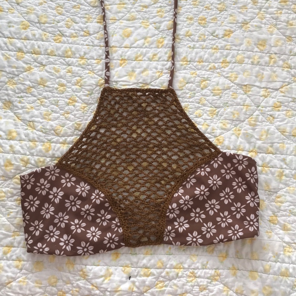 Acacia Top